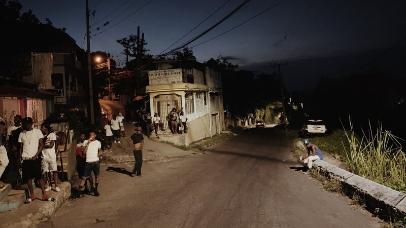 Jamaica – A street in Jamaica at night. (Credit: National Geographic) – Bild: National Geographic /​ National Geographic