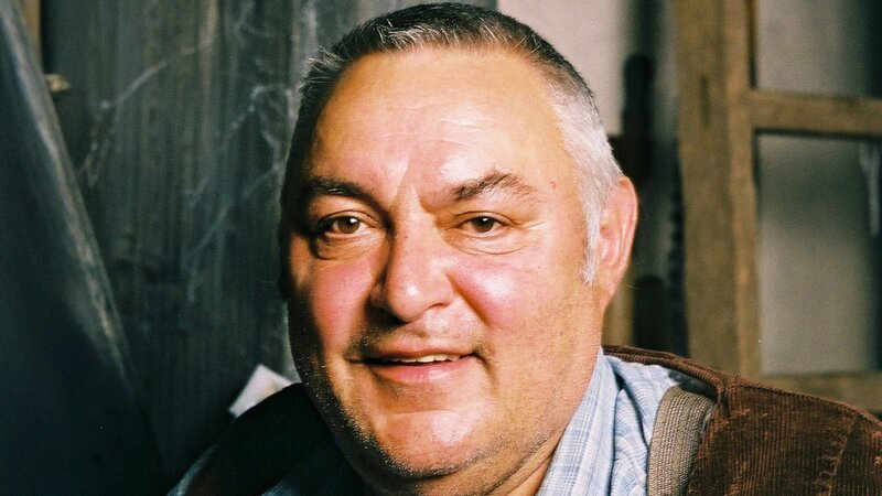 Weisch no … Mathias Gnädinger als Ruedi Egger bei Lüthi und Blanc – Bild: SRF/​Eric Bachmann