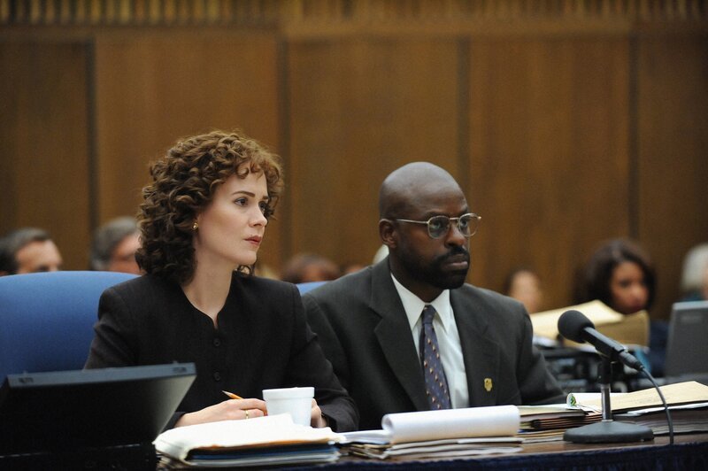 l-r: Sarah Paulson (Marcia Clark), Sterling K. Brown (Christopher Darden) – Bild: Fox and its related entities.