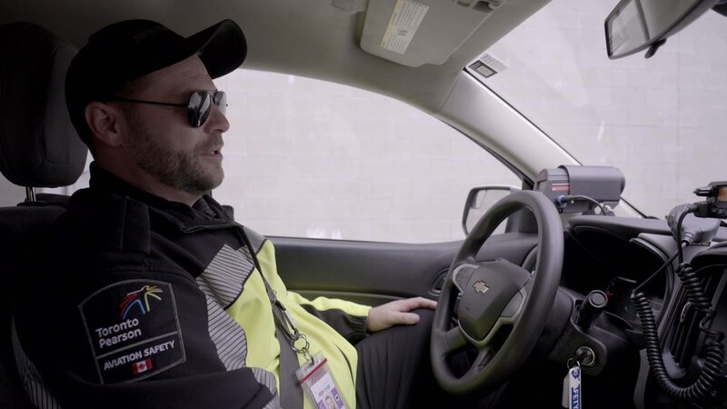 Jason Bodnar, Aviation Safety Officer at Toronto Pearson. – Bild: Arrow International Media Ltd & Cantina Media