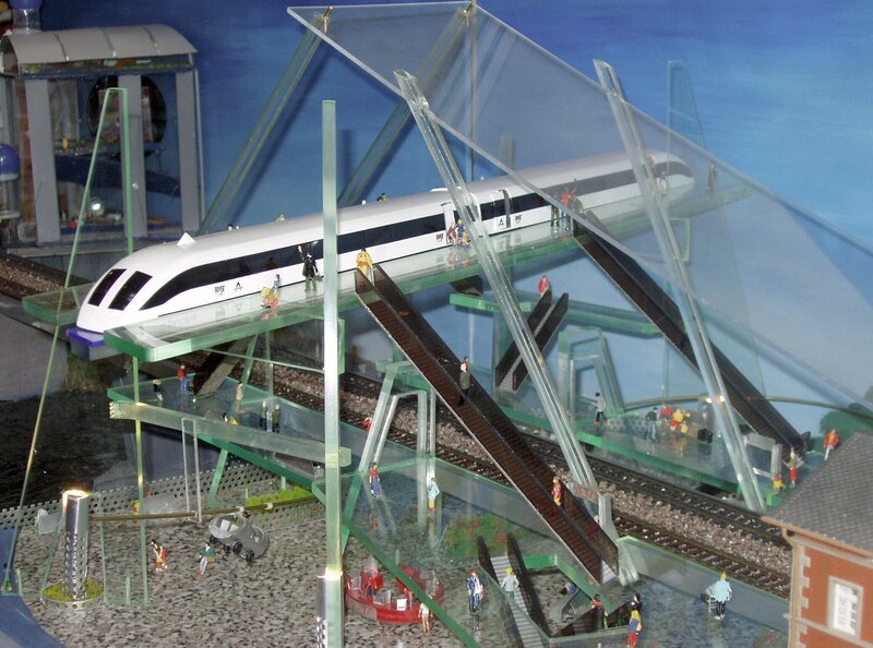 Die Zukunft liegt in der Verknüpfung der Verkehrsträger. – Bild: SWR/​Hagen von Ortloff