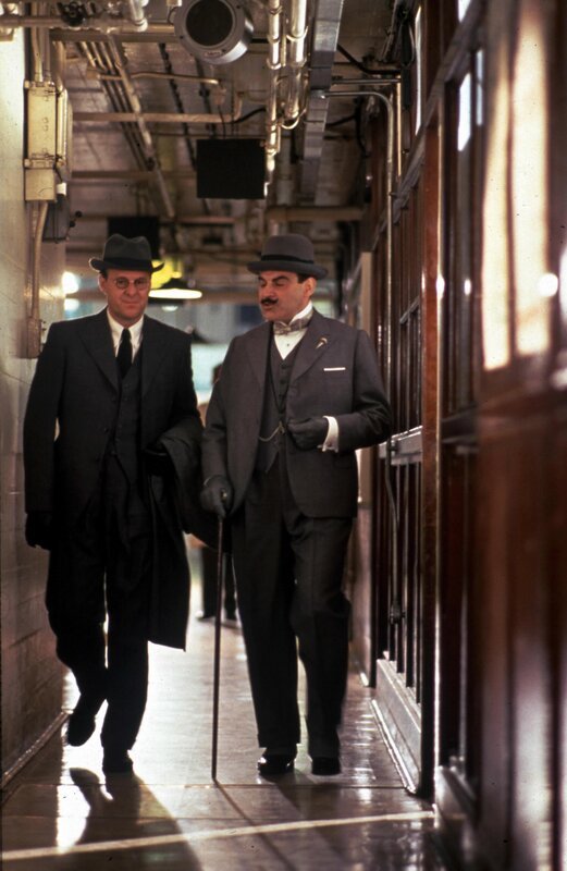 Ian Gelder (Victor Astwell) und David Suchet. – Bild: One