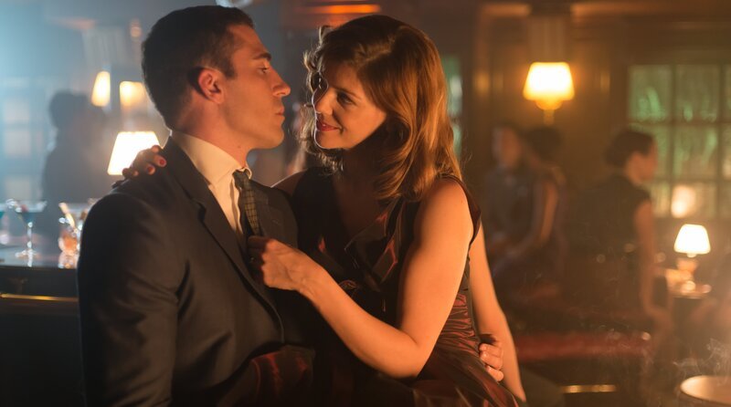 Cristina Otegui (Manuela Velasco), Alberto Marquez (Miguel Ángel Silvestre) – Bild: WDR/​Manuel Fernandez-Valdes