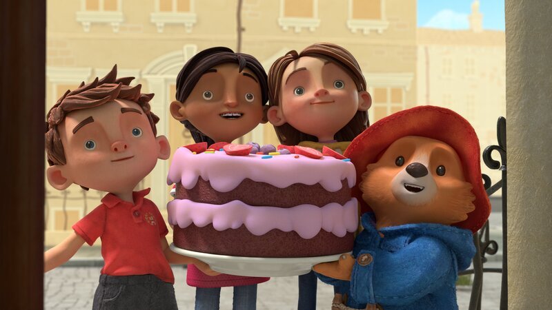 L-R: Jonathan Brown, Toq, Judy Brown, Paddington – Bild: ViacomCBS