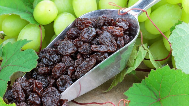 Raisins and Grapes – Bild: Getty Images/​iStockphoto