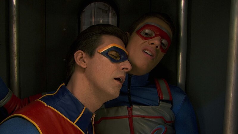 v.li.: Captain Man /​ Ray Manchester (Cooper Barnes), Henry Hart (Jace Norman) – Bild: Paramount