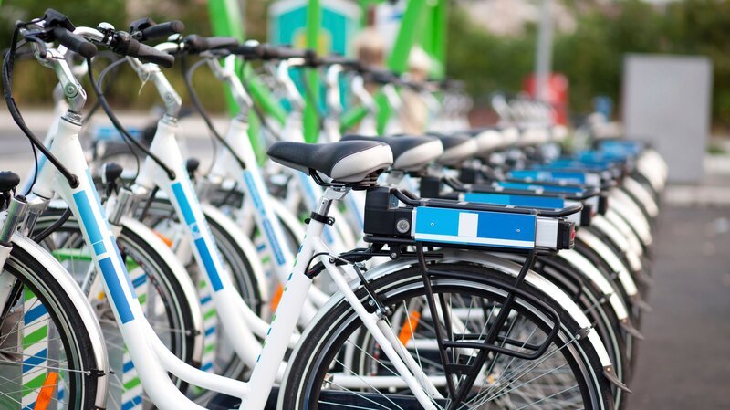 electric bicycles – Bild: Getty Images/​iStockphoto