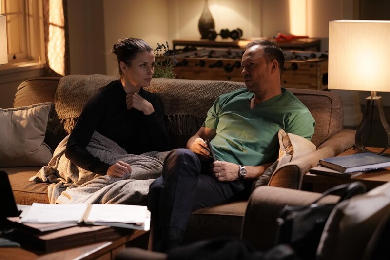 Erin Reagan (Bridget Moynahan, l.); Danny Reagan (Donnie Wahlberg, r.) – Bild: CBS Broadcasting Inc.