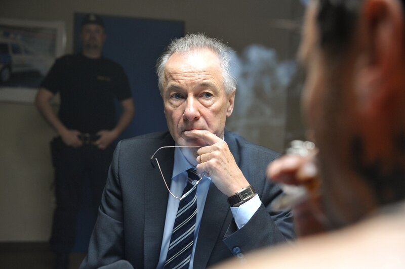 Karlheinz Hackl (Mats Nyström). – Bild: ORF III
