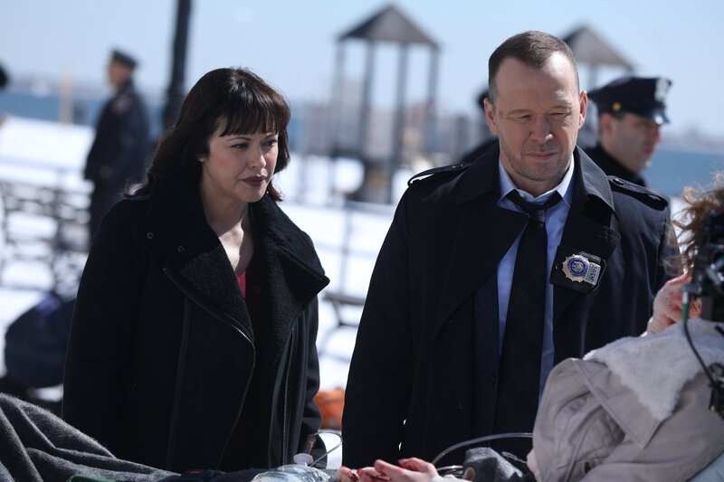 Setzen alles daran Verbrechen zu bekämpfen: Maria Baez (Marisa Ramirez, l.) und Danny Reagan (Donnie Wahlberg, r.) … – Bild: 2017 CBS Broadcasting, Inc. All Rights Reserved Lizenzbild frei