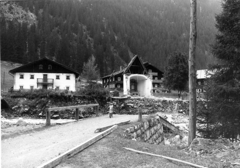 1965 – Bruggen-Brückenbereich und Kirchl. – Bild: ORF III 1965 – Bruggen-Brückenbereich und Kirchl. – Bild: ORF III