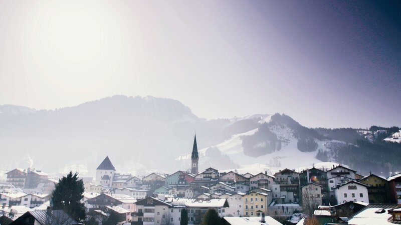 Winterstimmung in Kitzbühel. – Bild: SERVUS TV /​ Terra Mater