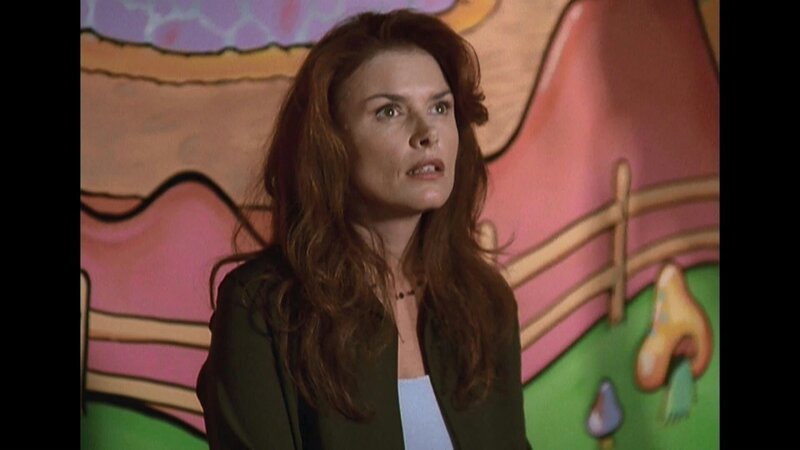 Monica (Roma Downey) braucht dringend einen guten Einfall. – Bild: CBS Studios International ALL RIGHTS RESERVED