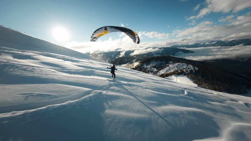 Speedriding. – Bild: ORF/​Landesstudio Tirol/​Stephan Kofler/​Alex Amplatz