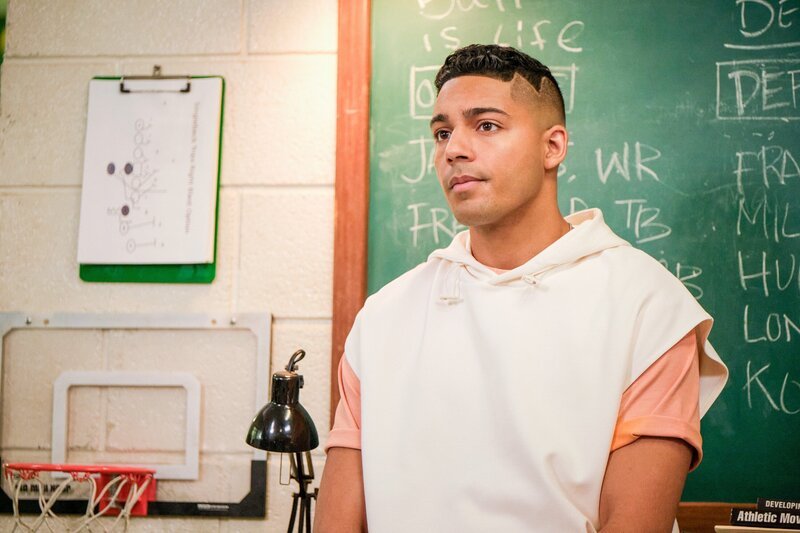 Michael Evans Behling (Jordan Baker). – Bild: ORF/​PRO7/​Warner/​The CW