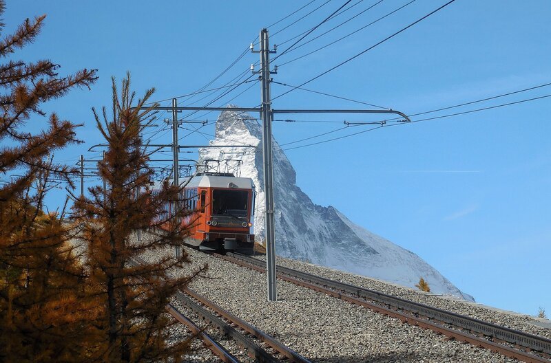 Gornergratbahn mit Matterhorn. – Bild: SWR/​Alexander Schweitzer