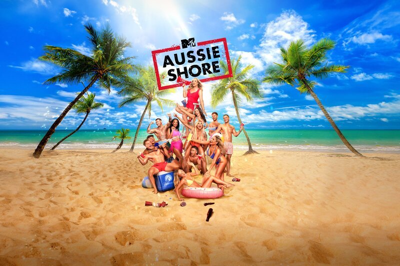 Tropical palm trees at the beach in tropical north Queensland – Bild: DarrenTierney /​ Getty Images/​iStockphoto