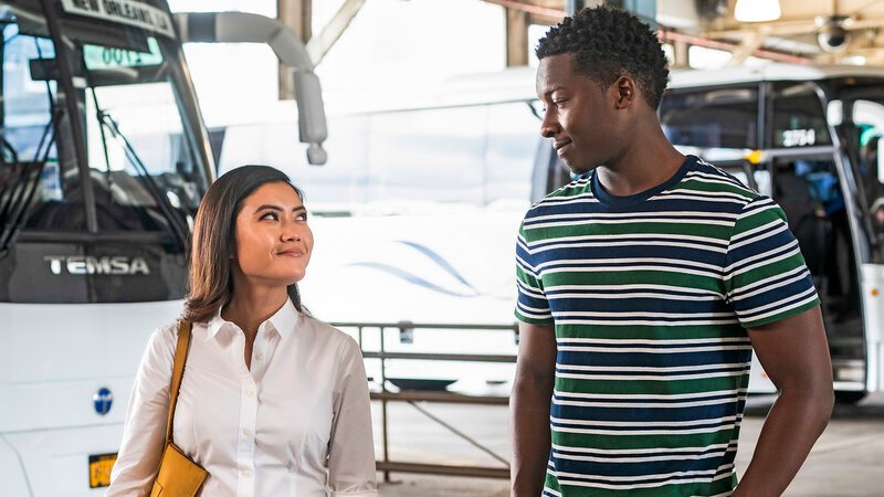 „All Those Yesterdays“ – Miles, Cara and Rakesh support Joy (Jessica Lu) when The God Account sends her a friend suggestion that brings up painful memories for her. Also, Arthur is tempted by a professional opportunity. Pictured L to R: Jessica Lu as Joy, and Brandon Micheal Hall as Miles Finer. – Bild: Barbara Nitke /​ Warner Bros. Entertainment Inc. All Rights Reserved