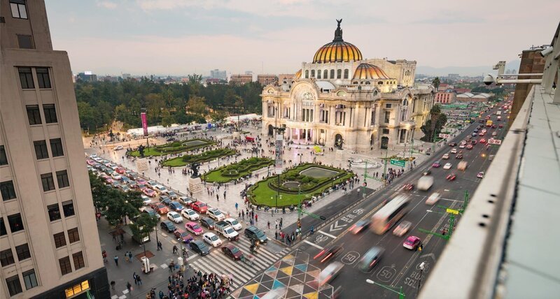 Volle Straßen in Mexiko-Stadt – Bild: RTL /​ RMCPRODUCTION /​ Willkommen in Mexiko
