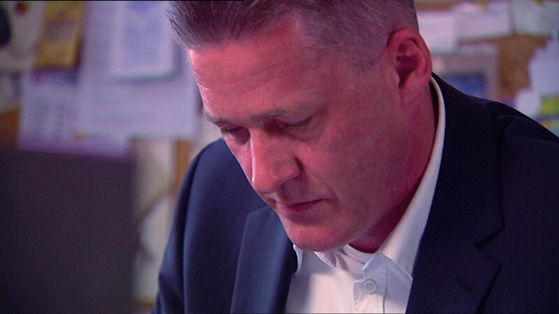 Fall „Mord ohne Leiche“: Kriminalhauptkommissar Achim Tietz aus Detmold berichtet von den Ermittlungen im Fall einer verschwundenen schwangeren Frau. – Bild: RTL