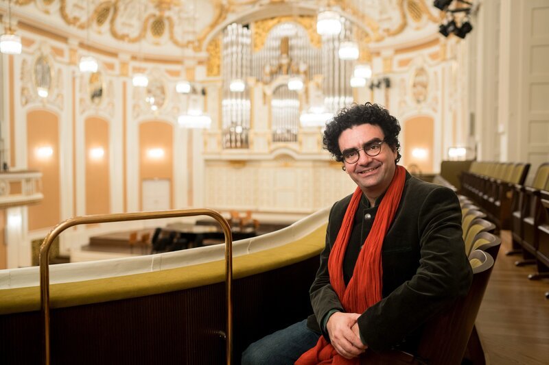 Rolando Villazón. – Bild: ORF/​Stiftung Mozarteum Salzburg/​ /​ ZDF und ORF/​Stiftung Mozarteum S /​ Honorarfrei – nur für diese Sendung bei Nennung ZDF und ORF/​Stiftung Mozarteum Salzburg/​Wolfgang Lienbacher.