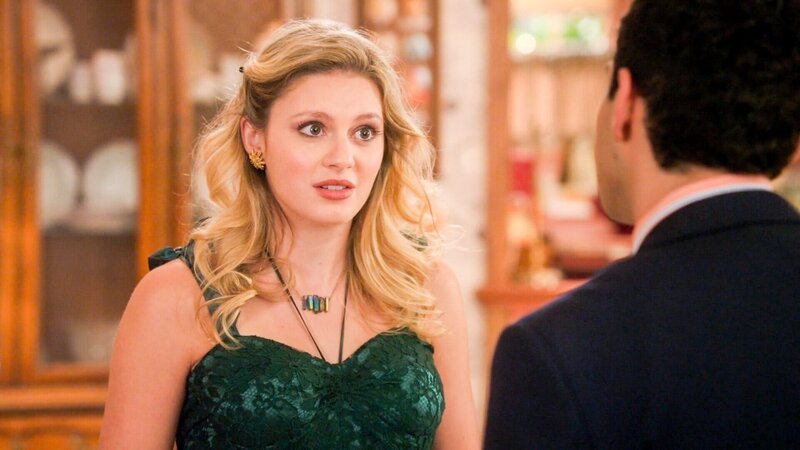 Carrie Wampler (Ren). – Bild: ORF/​Sony Pictures/​ABC