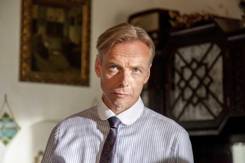 Hans Piesbergen (Anwalt Wanka). – Bild: ORF 1
