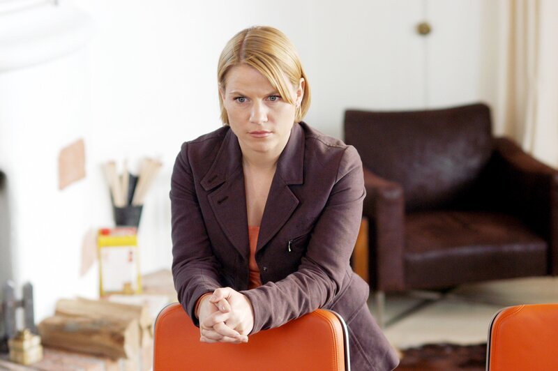 Soko Kitzbühel Amnesie. Im Bild: Kristina Sprenger (Karin Kofler). – Bild: ORF (FS1/​FS2) /​ ORF1