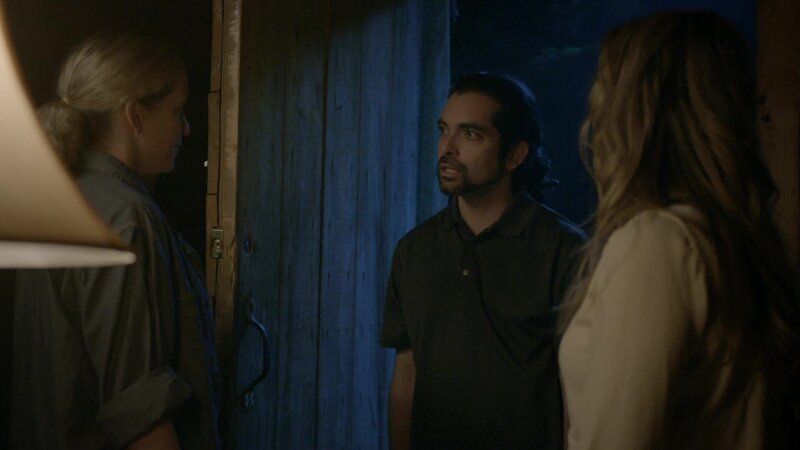 Sarah Jebsen (left), Tony Hernandez und Neelie Lythgoe (r.). – Bild: Discovery Channel