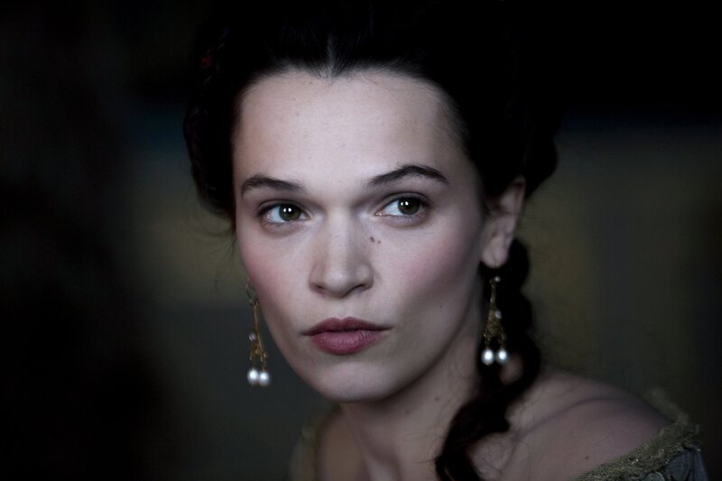 madame de Montespan  (Anna Brewster). – Bild: Tibo & Anouchka /​ Capa Drama /​ Zodiak Fiction /​ Incendo /​ Canal+