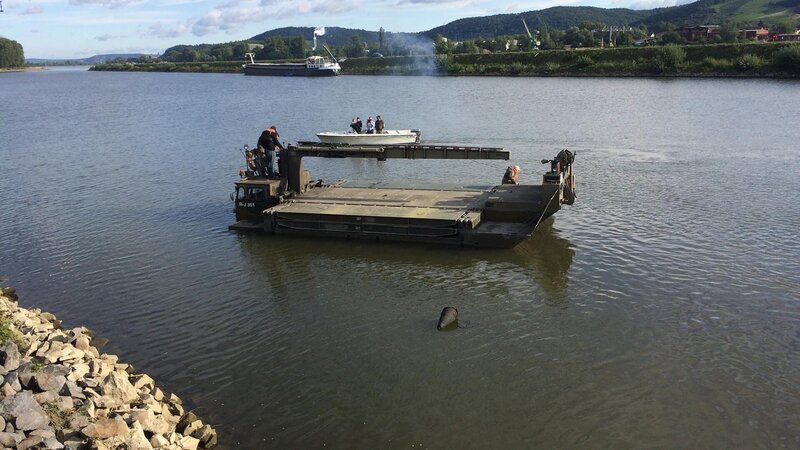 Bridge and transfer vehicle „Alligator“. – Bild: DCI