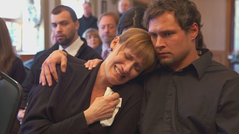 L-R: Doretta Scheffield (Laura Frenzer) and David ‚Tig‘ Rowles (Alex De Rita) – Bild: TLC