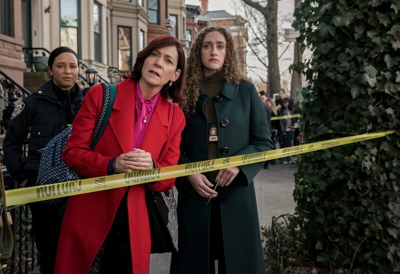 Pictured (L-R): Carra Patterson as Kaya Blanke, Carrie Preston as Elsbeth Tascioni, and Micaela Diamond as Detective Samantha Edwards – Bild: CBS Broadcasting, Inc.