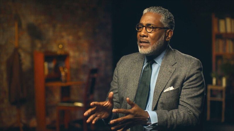 Rev. Conrad Tillard interview screengrab side angle gesticulating – Bild: Warner Bros. Discovery, Inc. or its subsidiaries and affiliates