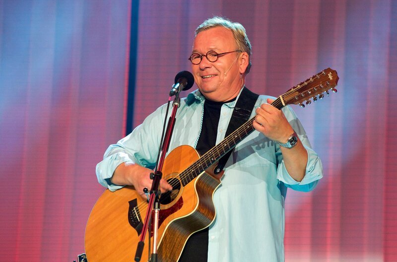 Der Film dokumentiert die derzeit mutigsten und politischsten unter den erfolgreichen Karnevalisten. Kasalla, die Band „Brings“, Bernd Stelter (Foto) und andere Bühnenstars. Sie sorgen für Stimmung und Lacher mit Nachhall. – Bild: WDR/​Max Kohr