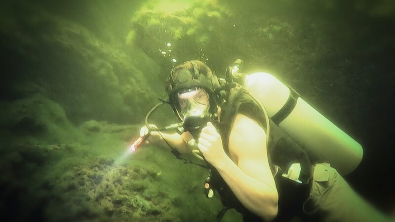 Diver. – Bild: Warner Bros. Discovery