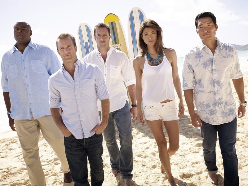 Chi McBride, Scott Caan, Alex O’’Loughlin, Grace Park, Daniel Dae Kim – Bild: Art Schreiber /​ CBS Broadcasting Inc.