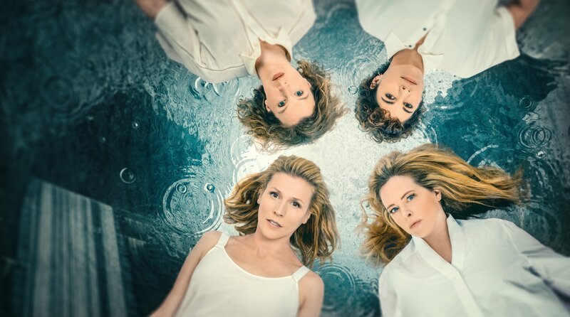 Tage, die es nicht gab – vier Frauen und mehr als ein Todesfall. Ein starkes Frauenensemble erzählt eine leidenschaftliche Geschichte von Freundschaft und Geheimnissen. – Bild: ARD/​ORF/​MR Film/​Thomas Ramstorfer