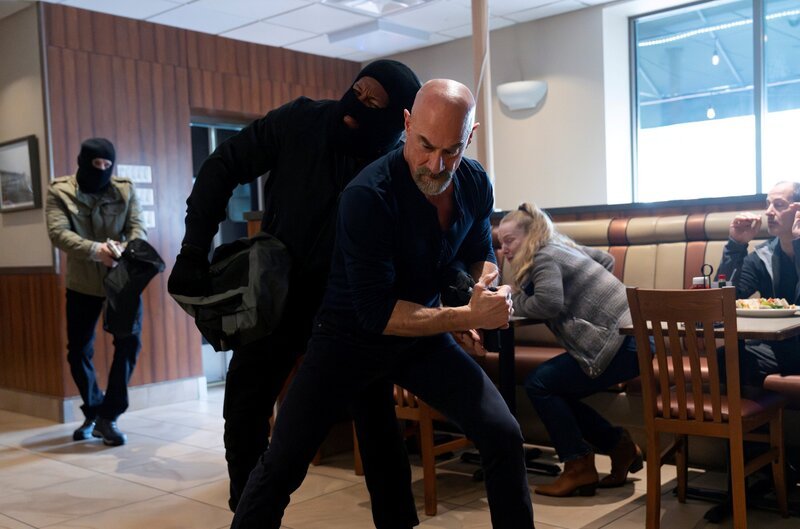 LAW & ORDER: ORGANIZED CRIME -- „Sins Of Our Father“ Episode 408 -- Pictured: Christopher Meloni as Det. Elliot Stabler – Bild: NBC /​ UNIVERSAL