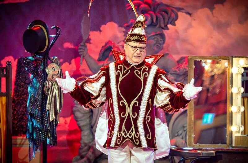 Peter Kuhn als Faschingsprinz. Weiteres Bildmaterial finden Sie unter www.br-foto.de. – Bild: BR/​Ralf Wilschewski