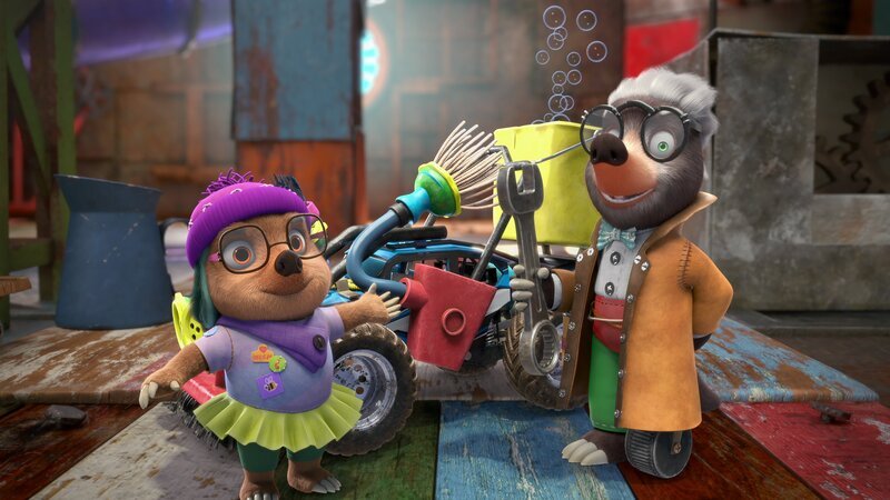 Dotty bewundert die neueste Erfindung ihres Onkels Mischmasch. Es ist eine vollautomatische Dreck-weg-Maschine. – Bild: ZDF und © Two Daughters Entertainment Ltd 2022.