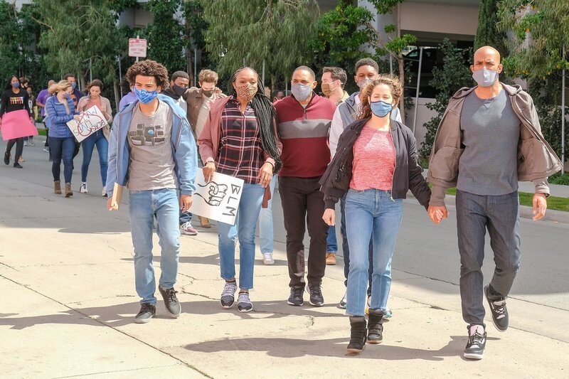 Noah Alexander Gerry (Joey), V. Vieux (Rosalind), Jason George (Dr. Ben Warren), BJ Tanner (William George ‚Tuck‘ Bailey-Jones), Boris Kodjoe (Robert Sullivan). – Bild: ORF/​Disney/​ABC/​Ron Batzdorff