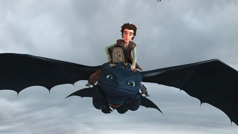 Hicks und seine Freunde erkunden den Halsbrecher-Sumpf, in dem ein tödlicher Nebel sein Unwesen treibt. – Bild: SUPER RTL