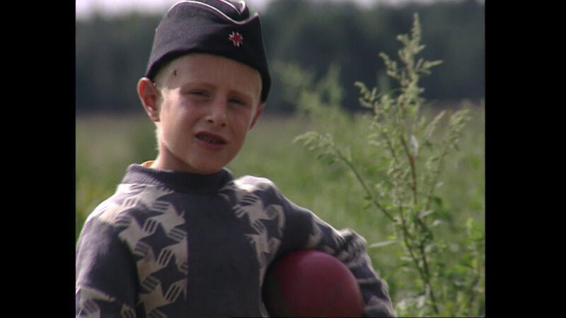 Bub auf einem Kartoffelfeld nahe Tilsit. – Bild: BR/​WDR