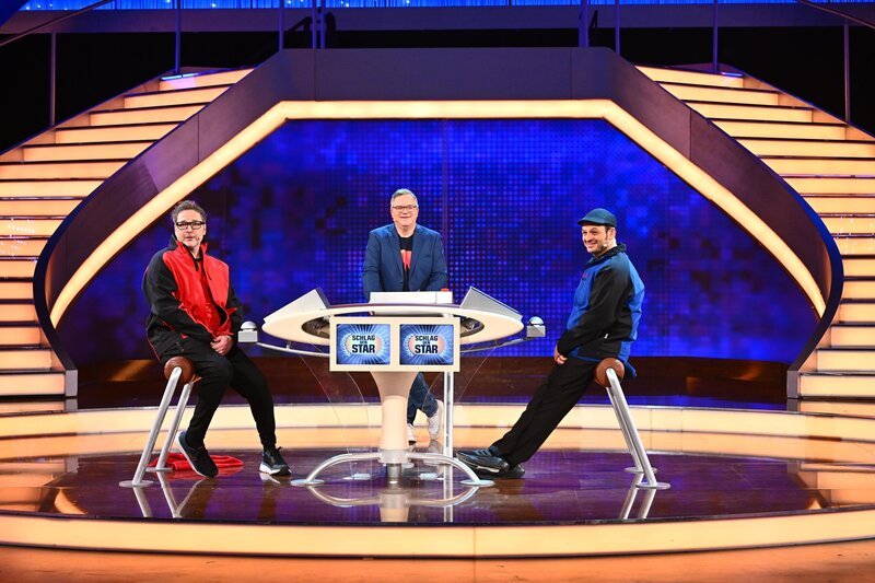 (v.l.n.r.) Sylvie Meis; Matthias Opdenhövel; Riccardo Simonetti – Bild: ProSieben /​ Willi Weber