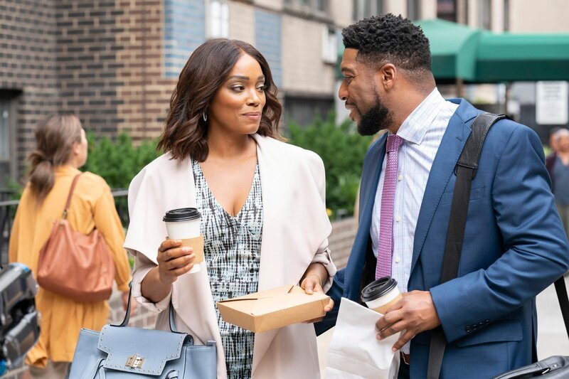 Dr. Floyd Reynolds (Jocko Sims) – Bild: RTL /​ Universal Television LLC