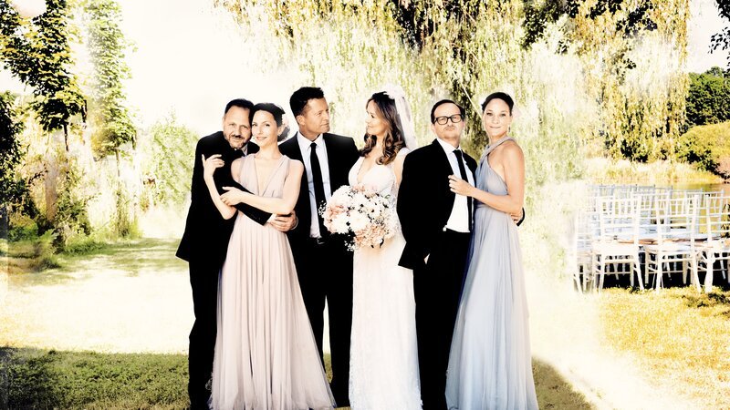 v.li.: Nils (Samuel Finzi), Jette (Katharina Schüttler), Thomas (Til Schweiger), Linda (Stefanie Stappenbeck), Andreas (Milan Peschel), Tanja (Jeannette Hain) – Bild: barefoot films GmbH, Warner Bros. Entertainment GmbH