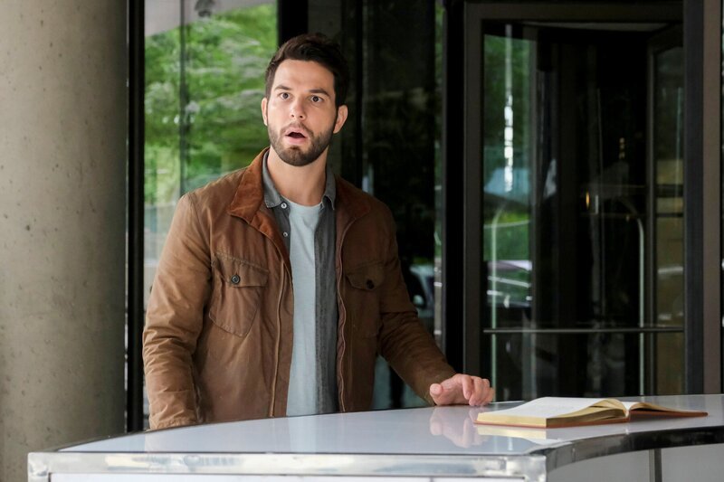 Skylar Astin as Todd. – Bild: CBS ENTERTAINMENT