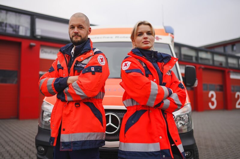 Nicolai (l.); Cora (r.) (Wiesbaden) – Bild: SAT.1 /​ Gerrit Büttgenbach