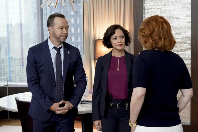 (v.l.n.r.) Danny Reagan (Donnie Wahlberg); Maria Baez (Marisa Ramirez); Lydia Forman (Kerry O’Mailey) – Bild: CBS Broadcasting Inc.